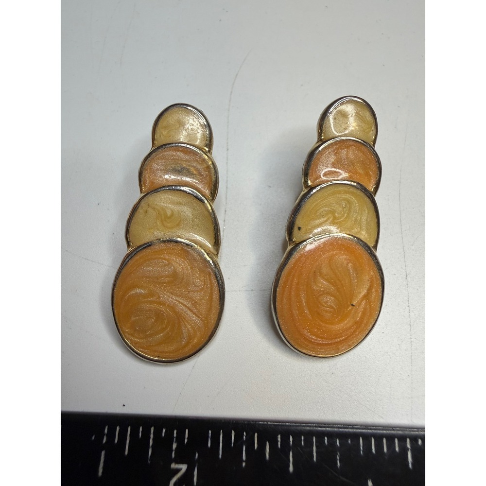 Vintage Gold Tone Orange Peach Enamel Graduated Circle Clip On Earrings Retro